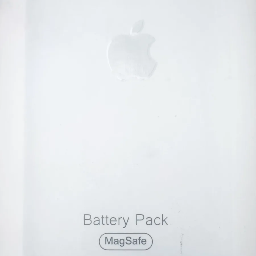 Batería MagSafe para iPhone en su empaque original